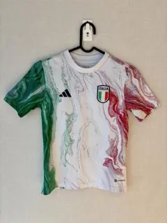 adidas サッカーシャツ 140cm