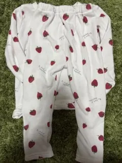 いちご柄 長袖ベビーパジャマ 寝巻き ルームウェア 保育園