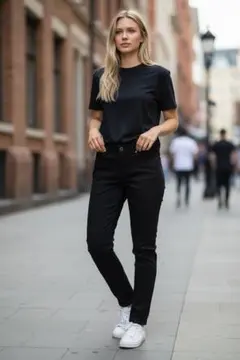 DIESEL ブラックスキニーデニム