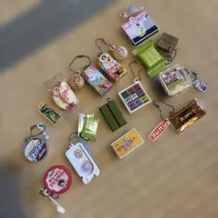 ガチャガチャまとめ売り14個セット