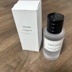 CHRISTIAN DIOR ROSE KABUKI 40ml 専用ポーチ付き - メルカリ
