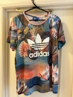 LA購入レア！adidasTシャツ　蓮の花・ロータス