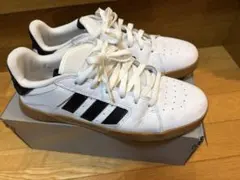 adidas スニーカー ホワイト/ブラック　27cm
