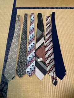 掘り出し物‼️ネクタイセット 多色 デザイン豊富 13点セット