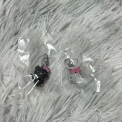 キティ　めじるしアクセサリー　2種　チャーミー　小悪魔　めじるし