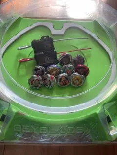 に*こ様 ベイブレードX 引退品 まとめ売り スタジアム付き