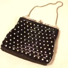 ビーズ装飾 クラッチバッグ 黒