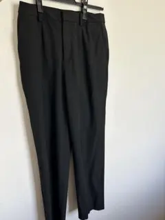 UNIQLOスマートアンクルパンツ