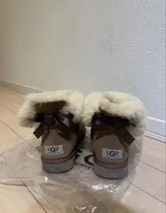 UGG ファー付きムートンブーツ