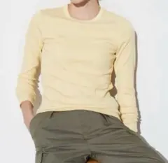 ユニクロ　ソフトリブクルーネックT/長袖