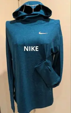 美品　Nike ランニングウェアー　ドライフィト　フード、サムホール付きＬサイズ