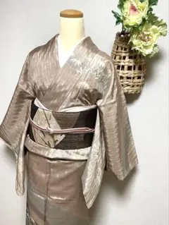 単衣　本塩澤紬 100亀甲　草花模様　付け下げ訪問着 単衣 本塩澤紬 100亀甲 草花模様 付け下げ訪問着 - メルカリ