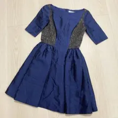 新品同様♡アディアム　プリーツティアードワンピース　ネイビー　0 フォクシー38 トリアセサテンフロント プリーツシャツワンピース（08-18OE08-203