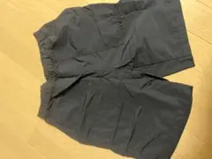 ユニクロ　キッズ　ブラック　ハーフパンツ