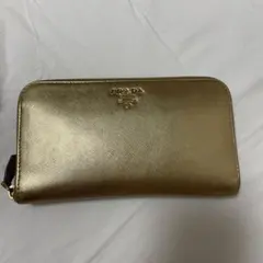 Prada プラダ　長財布　サイフィアーノ