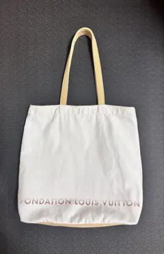 路易威登基金會 手提袋 白色
