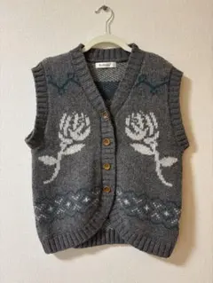 花柄グレー ニットベスト