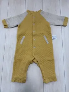 ユニクロ　キルトパジャマ　70cm