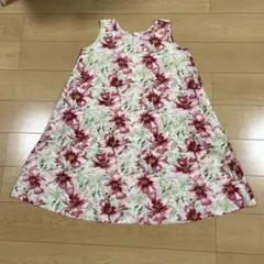 花柄　ワンピースのサムネイル