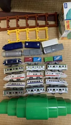 ⭐︎プラレール　美品　大量　まとめ売り⭐︎ 2025年最新】プラレール 大量 セットの人気アイテム - メルカリ