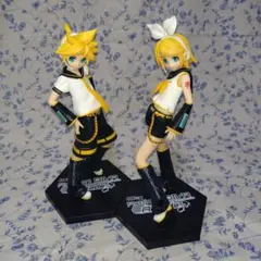 鏡音リン・鏡音レン フィギュアセット
