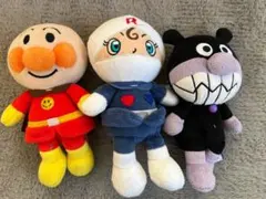 アンパンマン ロールパンナちゃん　バイキンマン のぬいぐるみ