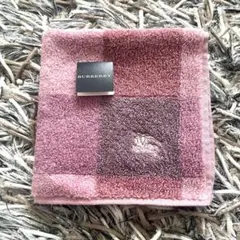 【BURBERRY】新品未使用 タオルハンカチ ワインレッド