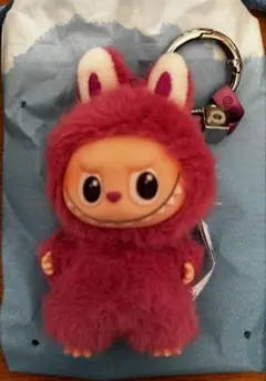 POP MART PIN FOR LOVE イニシャルラブブ イニシャル Q q