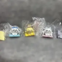 ちいかわ　ブランコ　ガチャガチャ