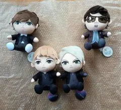 ROUND1限定　ラルク　おすわりぬいぐるみ＆マスコット＆ステッカー　フルコンプ L'Arc-en-Ciel』がラウンドワン限定プライズになって登場