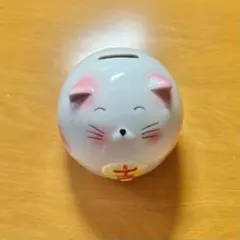 まねきねこ貯金箱