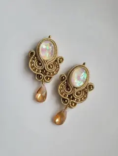 Item thumbnail for item 4b09b224-db47-4744-aa51-aebb4f4450be