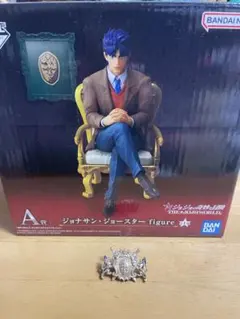 ジョジョワールド 一番くじ ジョナサン・ジョースター フィギュア ピンズ セット