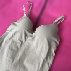 tu-hacci カップ付きキャミソール