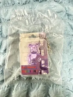 BE@RBRICK キーチェーン パープル　ガチャガチャ