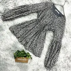 良品❗️【ZARA】ザラ 総花柄ゆったりチュニック (USA S) 灰色系