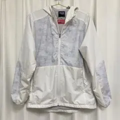 ミズノ　レディース　シャカシャカ　ジャンパー　アウター　ウィンドブレーカーのサムネイル
