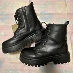 黒レースアップブーツ サイドファスナー付 裏起毛 ショートブーツ 厚底 22.5