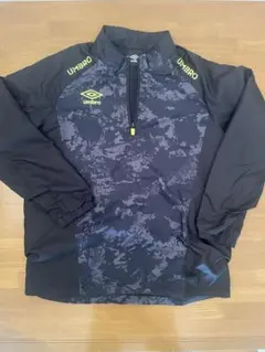 umbro 迷彩柄 ハーフジップ ウィンドブレーカー