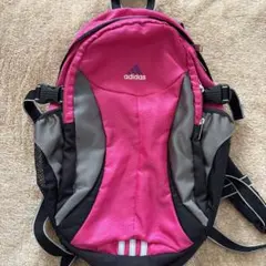 adidas ピンク バックパック