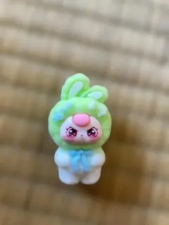 Baby three　ベイビースリー　フィギュア　上に金具ついてます