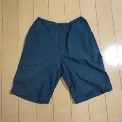 ユニクロ　160サイズ ハーフパンツ　ネイビー