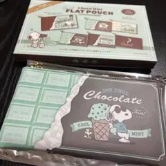 スヌーピー　シークレットフラットポーチ　チョコミント　クールミントのサムネイル