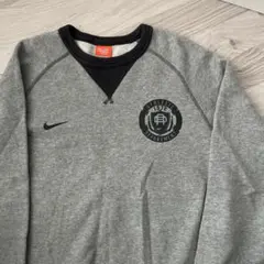 Nike グレー スウェット L