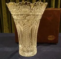 ボヘミアグラス 花瓶 26㌢