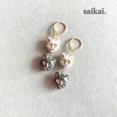 [973]チェコガラス猫2匹のピアス キャット ホワイト ブラウン ハンドメイド