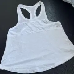 ホワイトメッシュタンクトップ