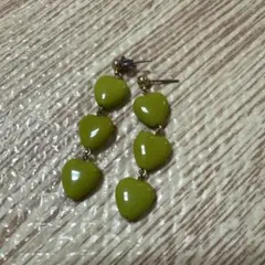 Ray BEAMS ハート3連ピアス