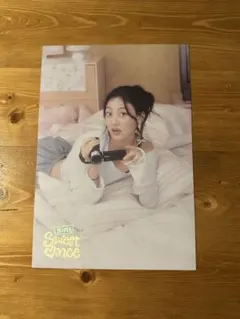 値下げしました！twice韓国 ONCE 5期 ミニポスター ジヒョ