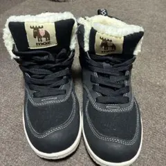 mozブラック ハイカットボアスニーカー